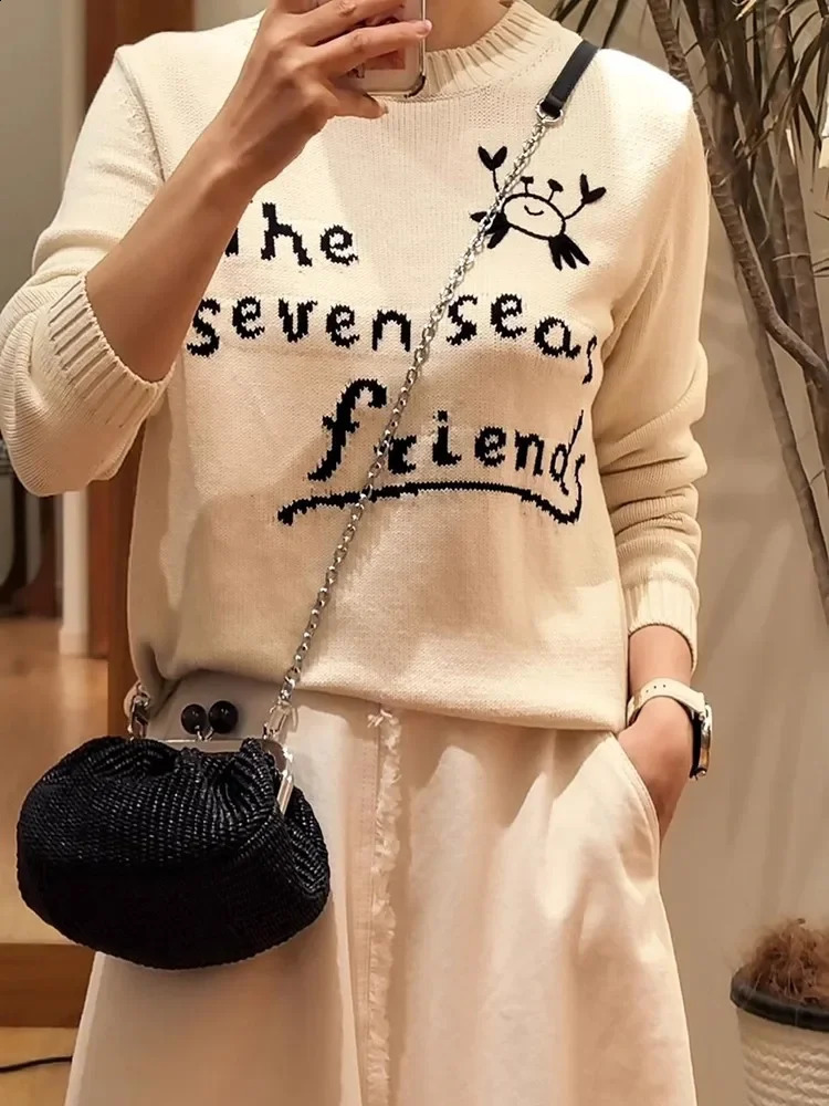 Autumn Women Oneck Sweater 100 Wool Letter Printed Loose Lady Long Sleeve Pullover 251023