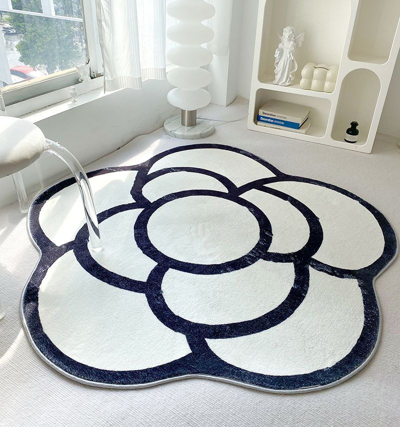 Camellia Shape Floor Mat Luxury Living Room Bedroom Cloakroom Crystal Velvet Non-Slip Dirt Resistant And Easy To Care Carpet Home Decor H260226