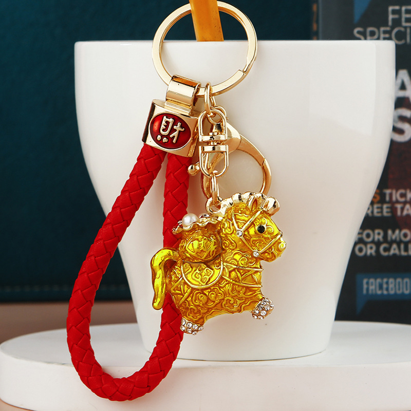 Chinese Style Rhinestone Lucky Horse Car Keychain - Creative Cute Bag Charm for Women, Zodiac Key Chain Accessory