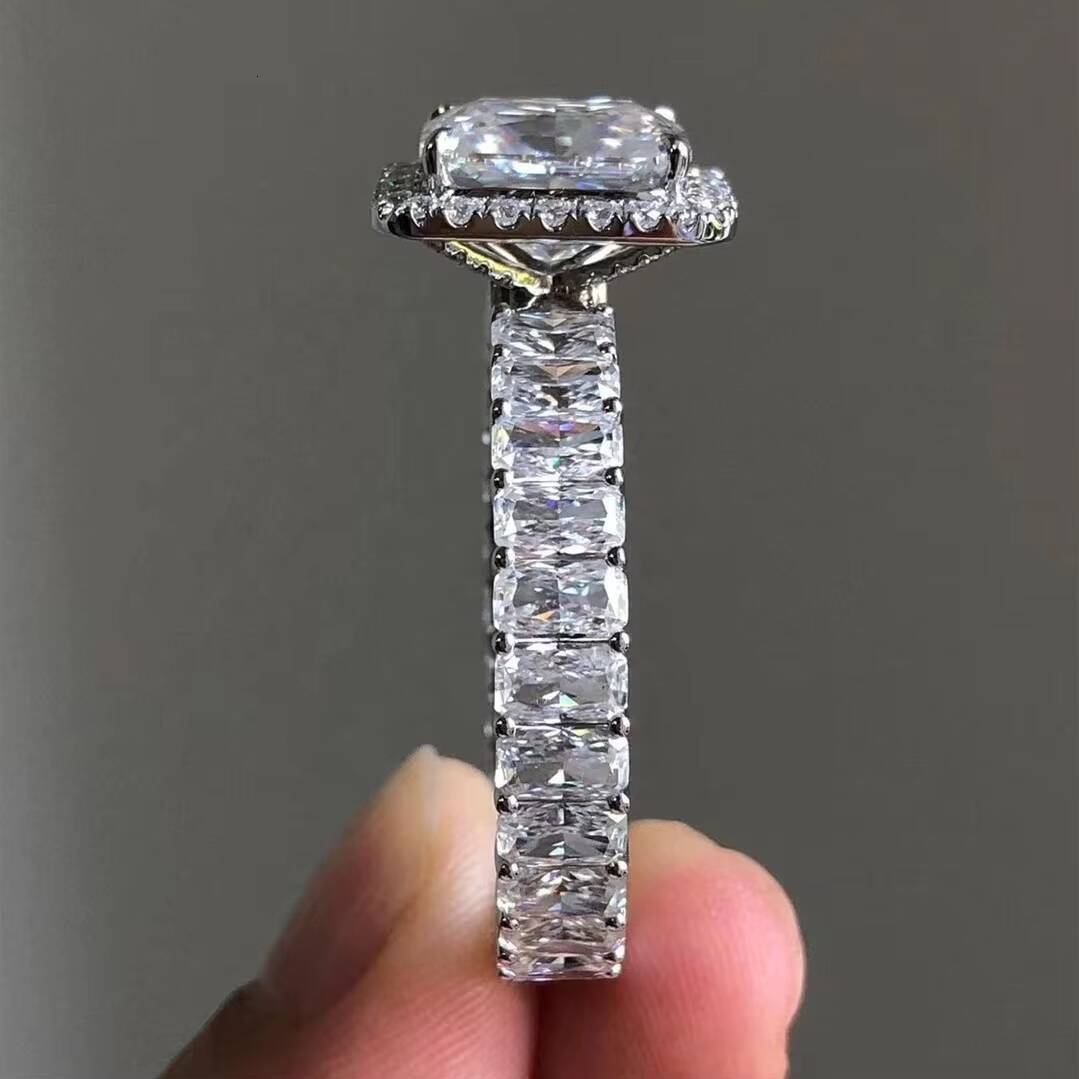 Luxury Custom 2ct Radiant Cut Halo Setting GRA Certified Diamond 14K Moissanite Ring for Women