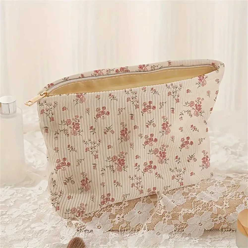 Pink floral Cosmetic Bag Corduroy Zipper Makeup Organizer Lightweight Portable Cosmetic Storage Bag for Women Travel HandbagT251024