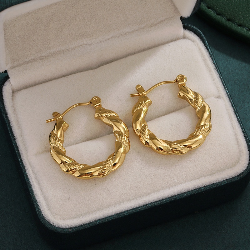 Luxury earrings Vintage earrings with high-end feel, 18K gold trendy woven texture earrings Designer earrings gold earrings stud earrings free shippin