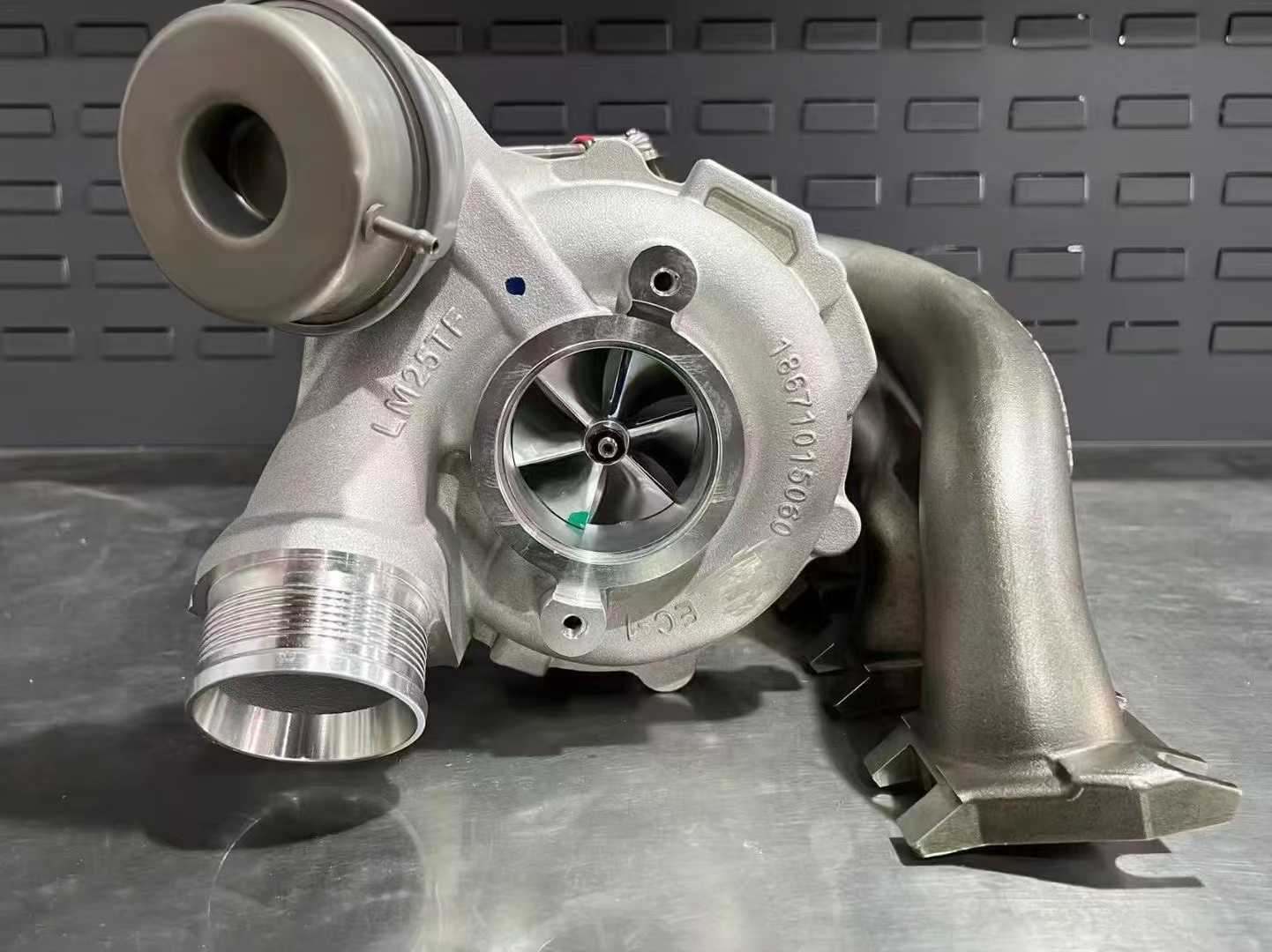 Suitable for RS3 RS4 TTRS 2.5T upgraded with a larger turbocharger