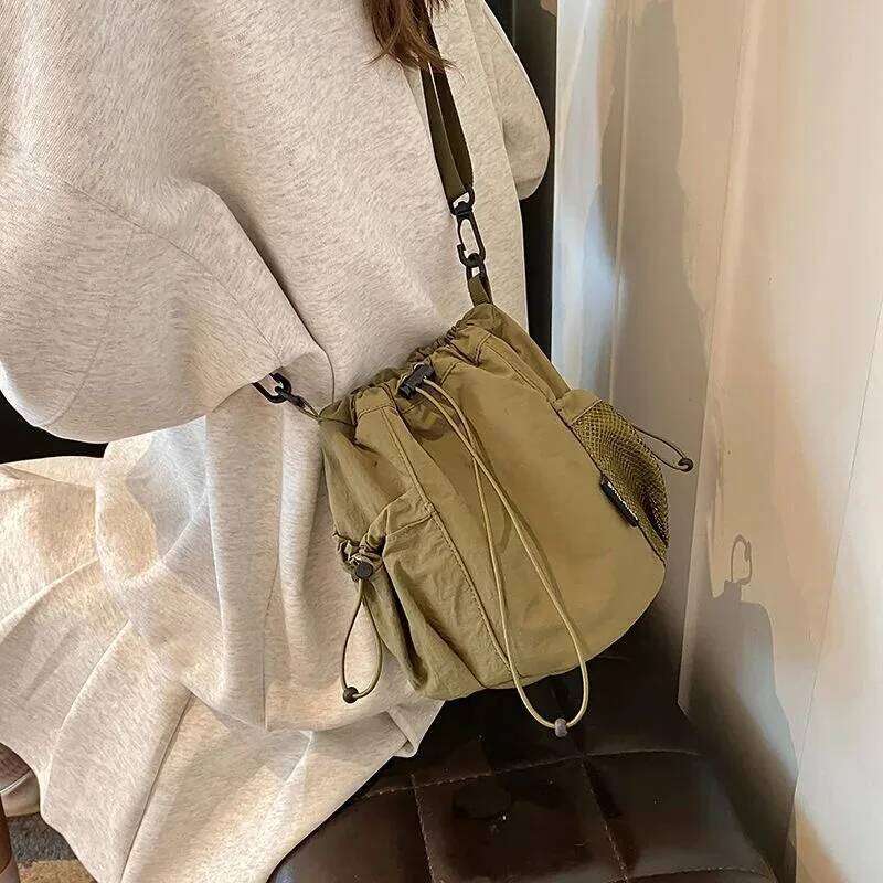 Casual Single Shoulder Commuter Mobile Phone Crossbody Bag Nylon Material Women Handbags