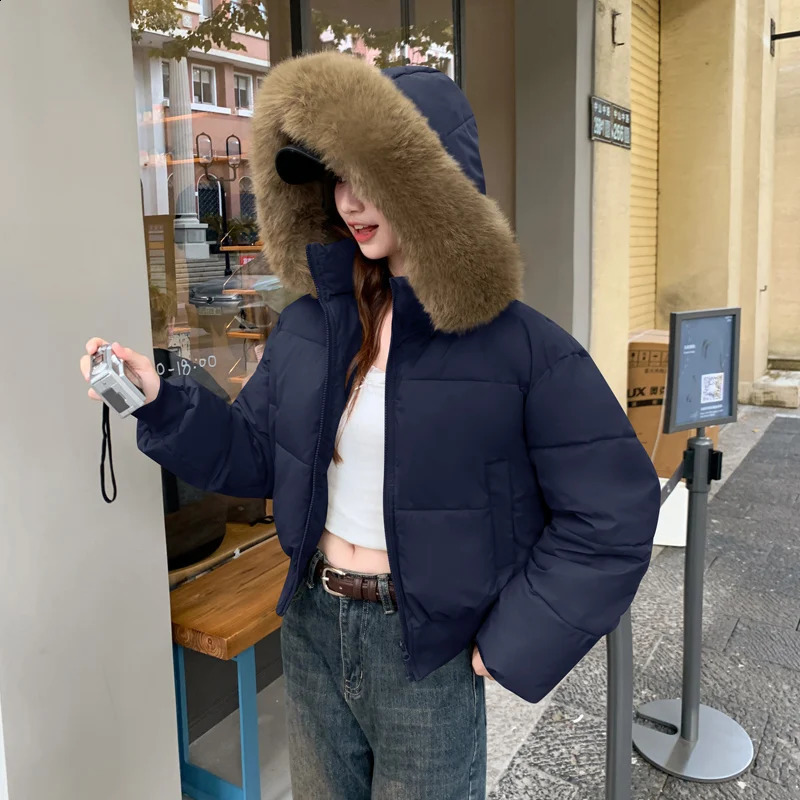 Autumn Winter Fur Collar Hooded Short Parkas Women Thick Down Cotton Padded Coat Female Fashion Slim Puffer Jacket Outerweat 251023