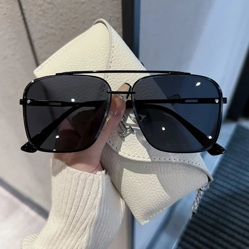 Transparent Blue Sunglasses for Men Retro Double Beam Driving Eyeglasses for Travel UV Protection Shades UV400 Eyewear 251023
