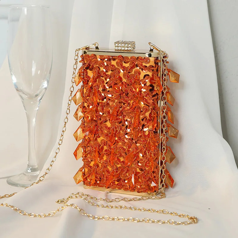 Diamonds Beaded Evening Bag Lady Glass Rhinestones Party Gold Purse Mini Square Tassel Bags er Womens Handbag 251023
