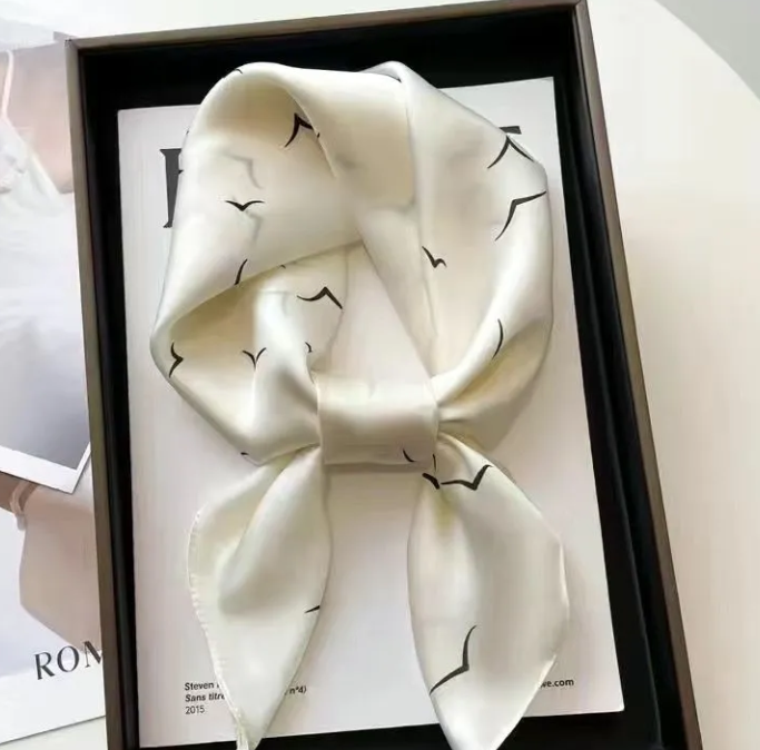 Winter Scarf Women's Alpaca Scarf Designer Mohair Rainbow Scarf Classic Fringe Italian Color Stitching Casquette Luxury Men's Ski Warm Scarf 28*250cm