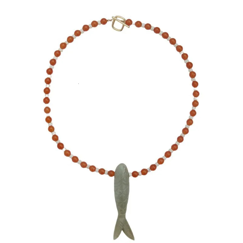 Stone Carved Small Fish Shell Bead Necklace Simple Colorful Stone Clavicle Chain Holiday Jewelry 251016