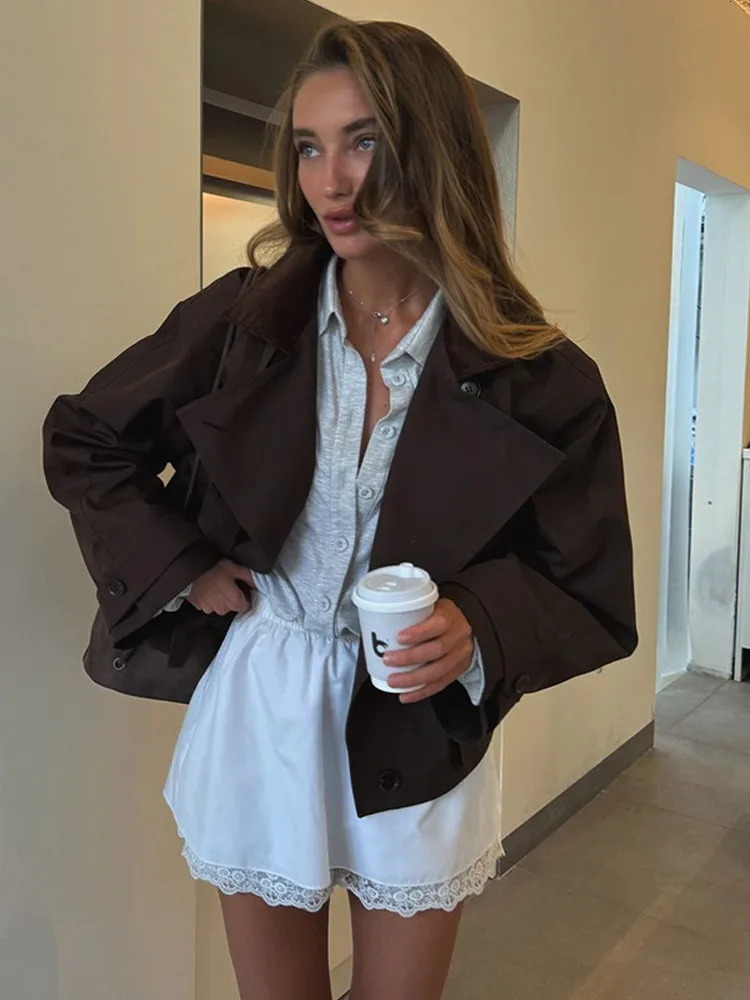 Stand Neck Crooped Brown Trench Coat Women Single Breasted Pocket Full Sleeve Windbreaker Jacket Autumn Lady Streetwer 251021