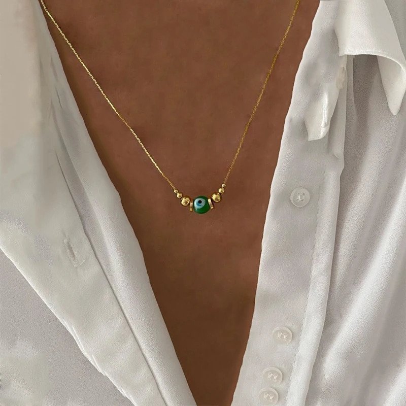 The latest Small Fresh Green Stone Beaded Necklace Copper Alloy Bigeville Eye Pendant Decoration Women Gilrs Birthday Gift 251016