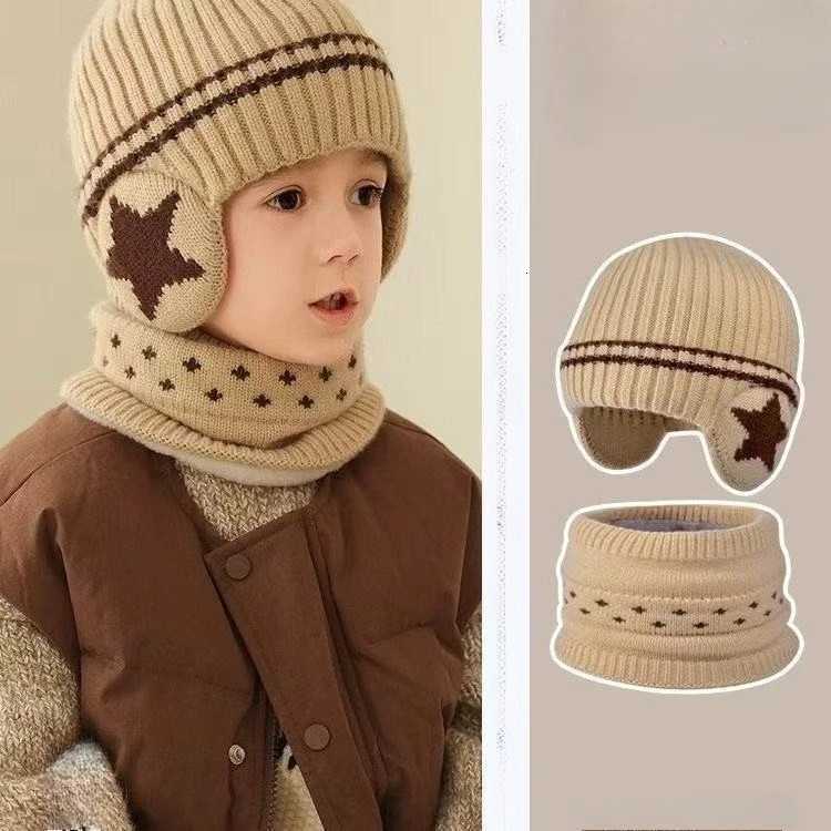 Kids Winter Hat Neck Warmer Set Plush FleeceLined Ear Flap Beanie with Star Pattern Warm Knit Baby CapL251024