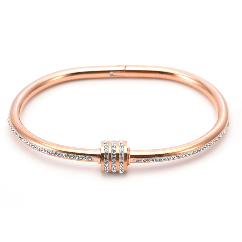 Designer Stainless Steel Fashion Small Waist Bracelet Luxury Diamond Noble 18K Non fading Titanium Steel Bracelet Wholesale Festival Gift