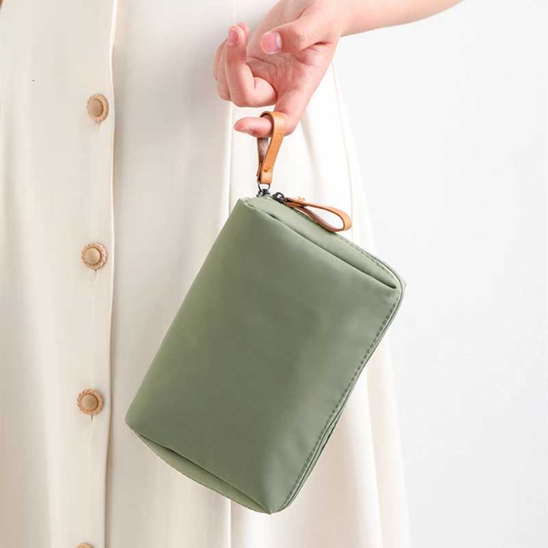 New Arrival Cosmetic Bag Simple Solid Color for Women Makeup Bag Pouch Toiletry Bag Waterproof Make Up Purses Case 2023T251024