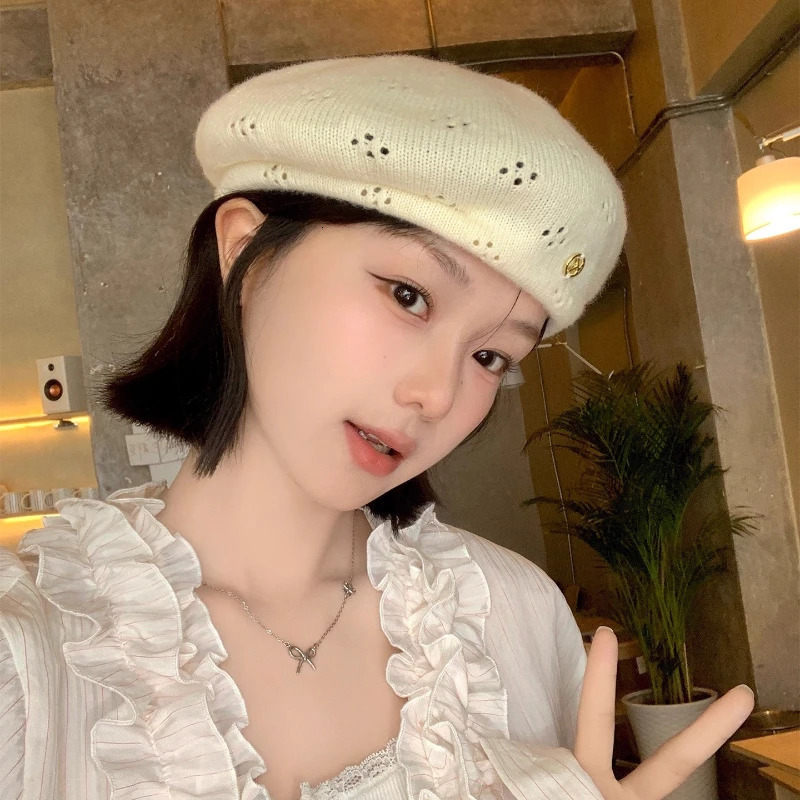 Japanese Retro Solid Color Knitted Berets Cap for Women Summer Autumn Thin Breathable Versatile Casual Literary Painter Hats 251023