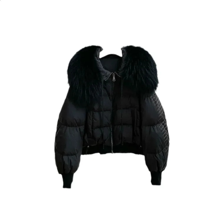 Fashionable Womens Winter Down Jacket Cropped Fox Fur Collar High End 90 White Duck Feather Coat Thick Long Sleeves 251023