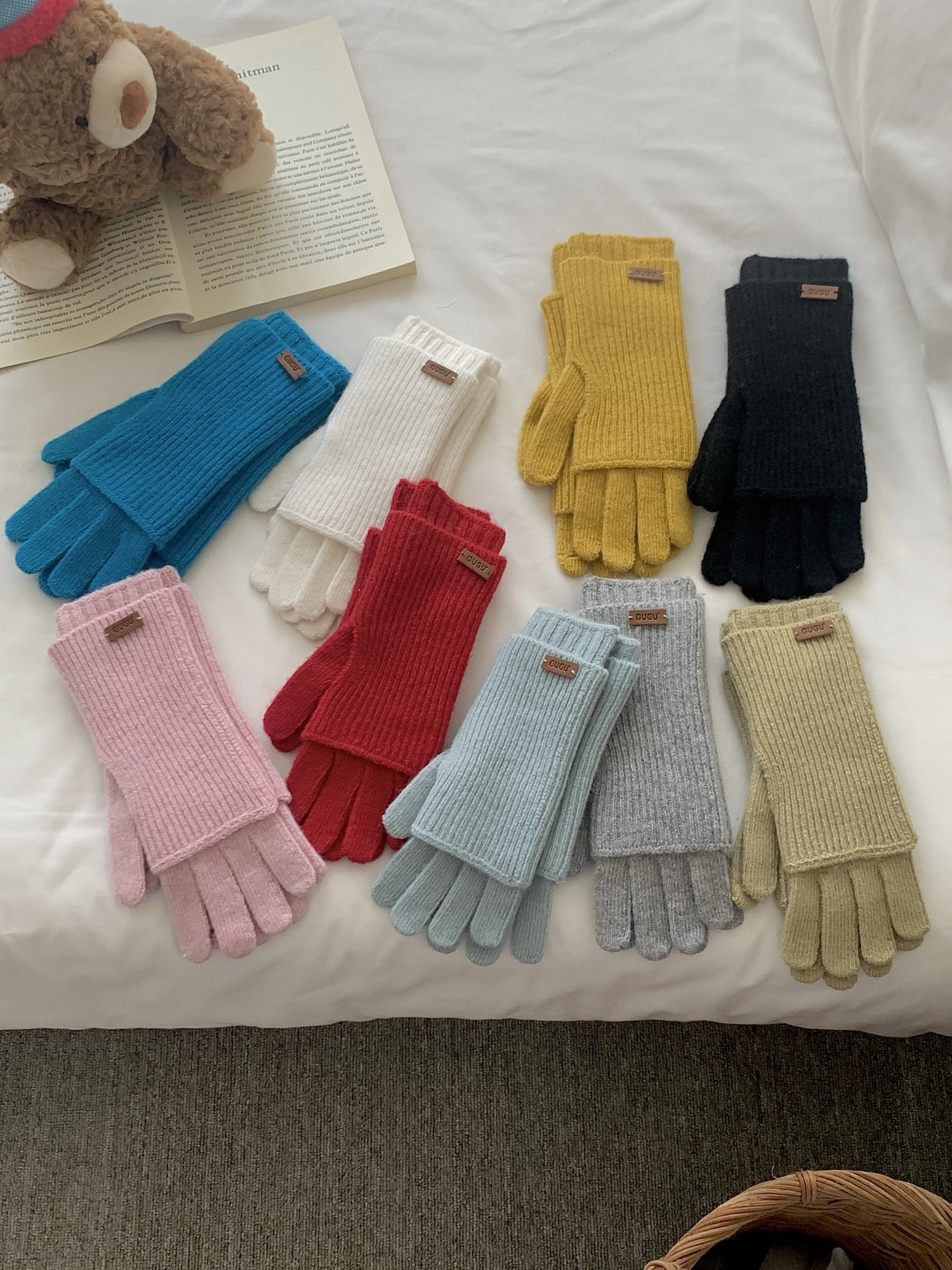 Touch Screen Winter Warm Womens Knitted Knitting Wool Gloves Womens WearResistant Finger Riding Solid Color Gloves 251023