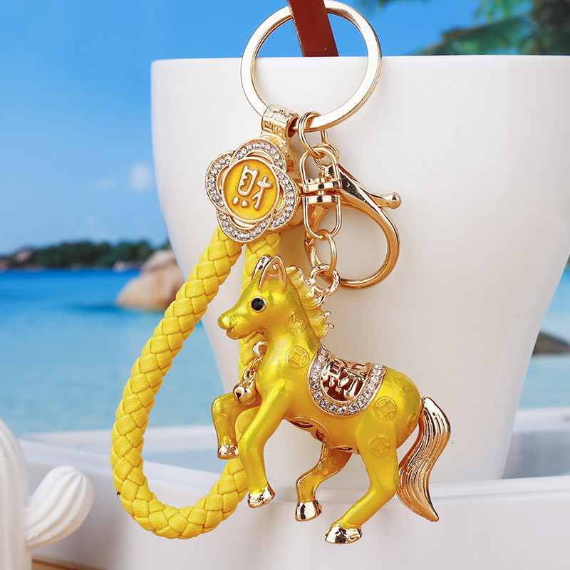 Lucky Wealth Creative Metal Rhinestone Horse Keychain Double-Sided Car Key Ring Cute Bag Charm Cartoon Key Chain Wholesale