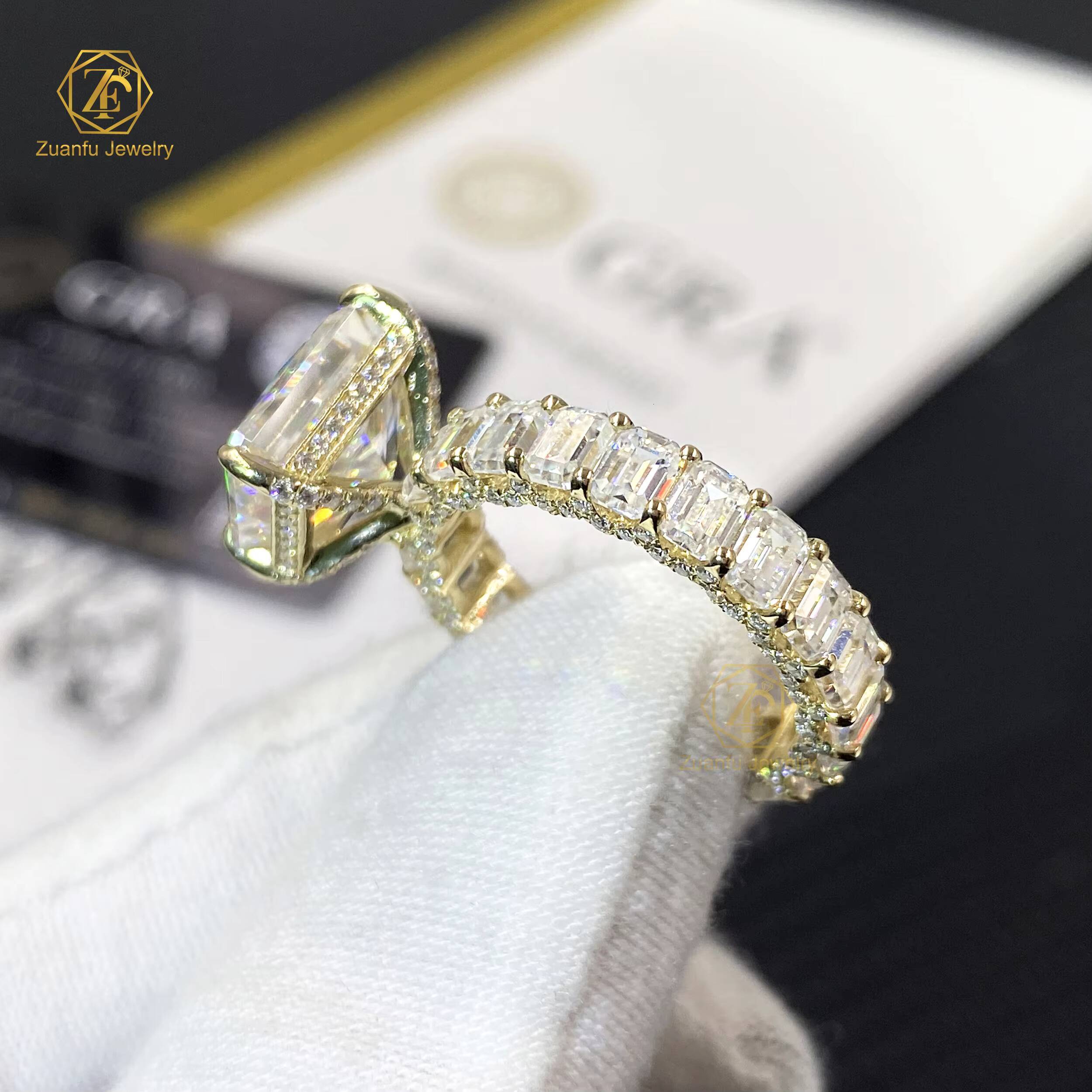 Wholesale 14K Solid Gold VVS Moissanite Diamond 9x11mm Radiant Cut and 3x4mm Emerald Wedding Engagement Ring