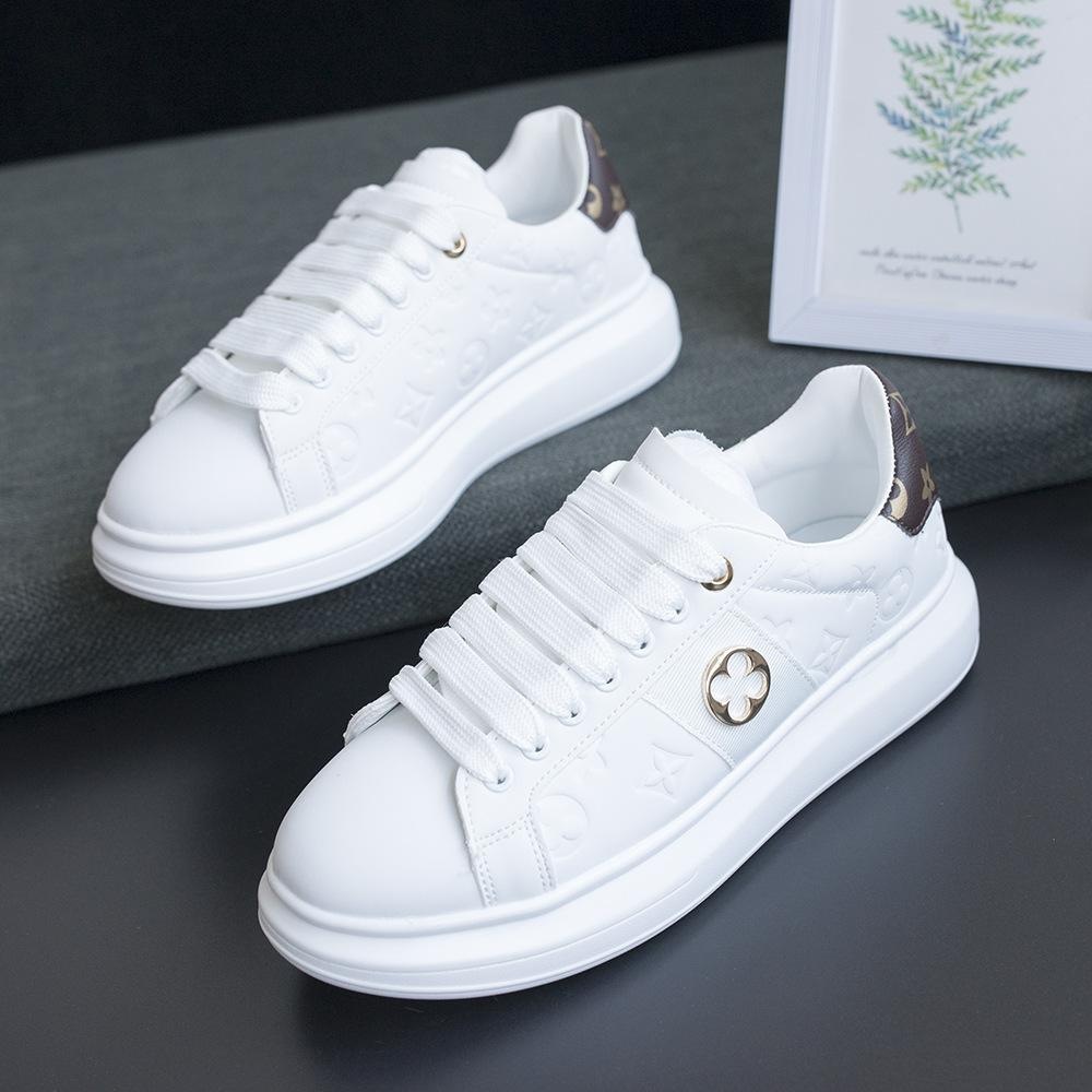 New style couple white shoes men casual printed matching color skate shoes thick sole lightweight comfortable sports shoes fashionable men wear free s