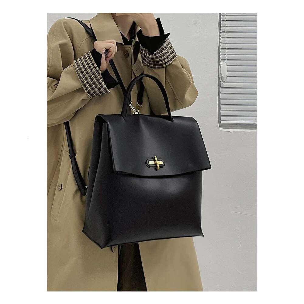 Niche Design High End Leather For Women Korean Style Large Capacity Travel Backpack Trendy High Quality High Quality