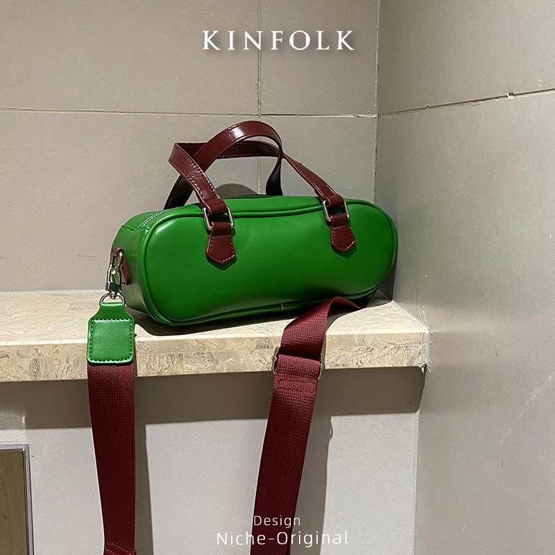 2025 new Vintage Distressed Boston Saddle Bag with Contrast Color Blocking Wide Shoulder Strap Small Square Bag Single Shoulder Crossbody Bag for Wome