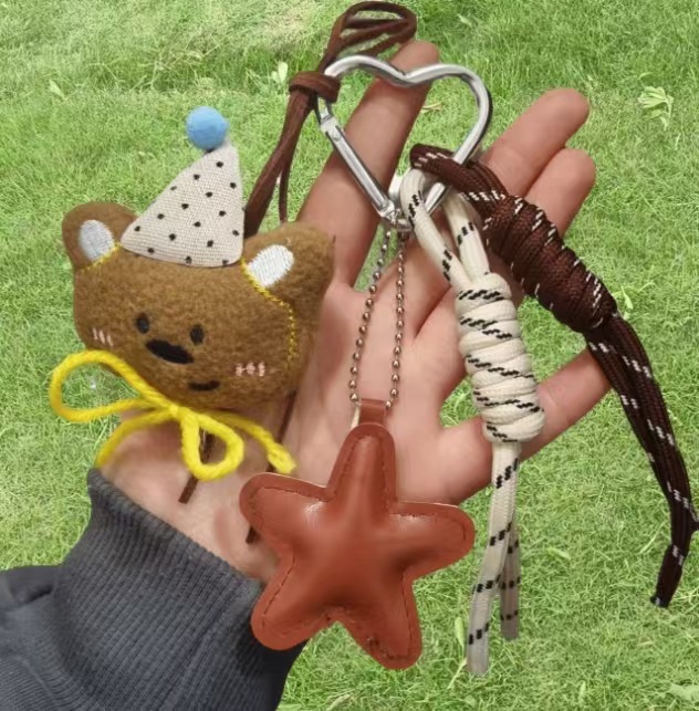 High-End Coffee Brown Cartoon Plush Bear Charm - Cute Doll Pendant, Beaded Chain Keychain for Backpacks Wholesale