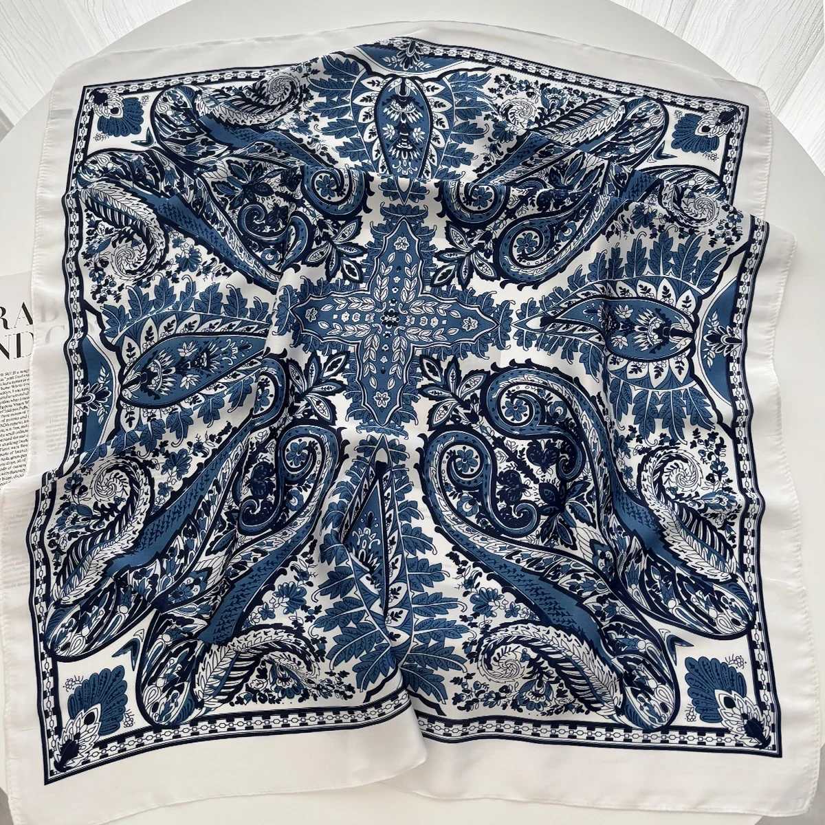 ral Print 70cm Satin kerchief Wen Luxury Design Neck Tie Scarf Fem Hair Hand Wrist Foard Shl Hijab Bandana New Y251024