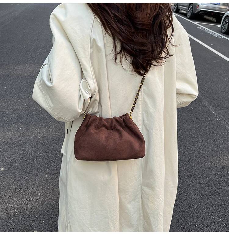 Retro suede bucket bag autumn and winter new Korean style elegant luxury armpit bag fashionable versatile women's shoulder bag designer bag