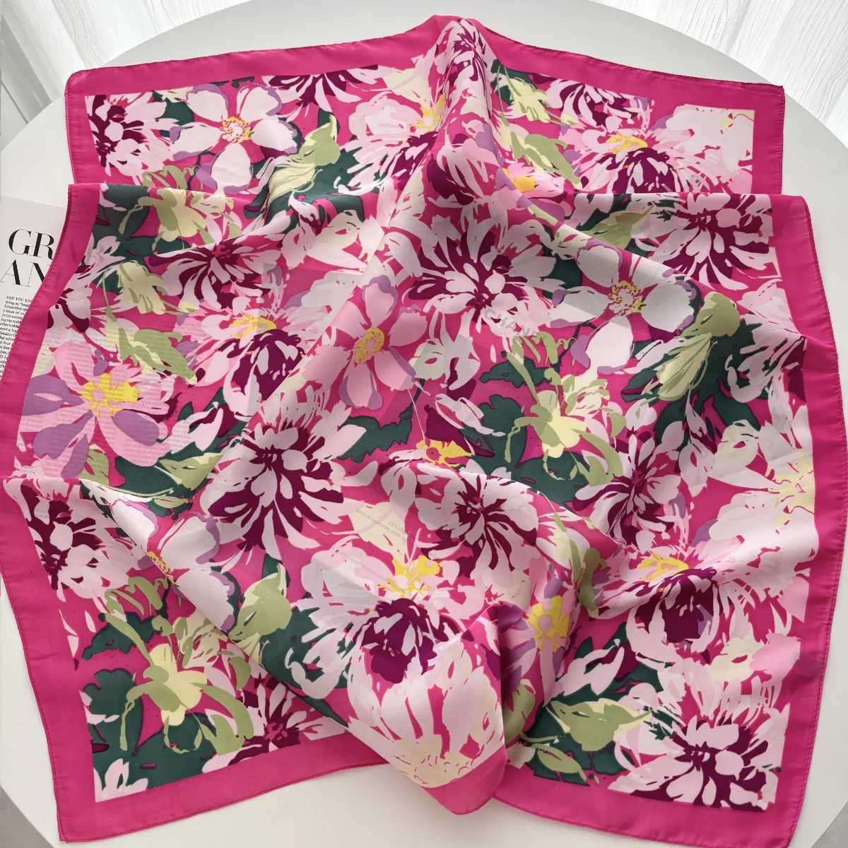 Elegant Geetry Print Shl Square Scarf for Wen Soft Satin Neckerchief Fem Hair Bands Ribbon band Bandana Y251024