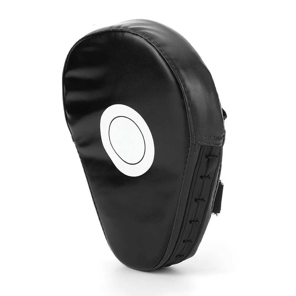 Curved Boxing Hand Target PU Leather Curved Punching Target Bag Breathable Kick Boxing Gloves Pad for Martial Art Sanda Training Y251023