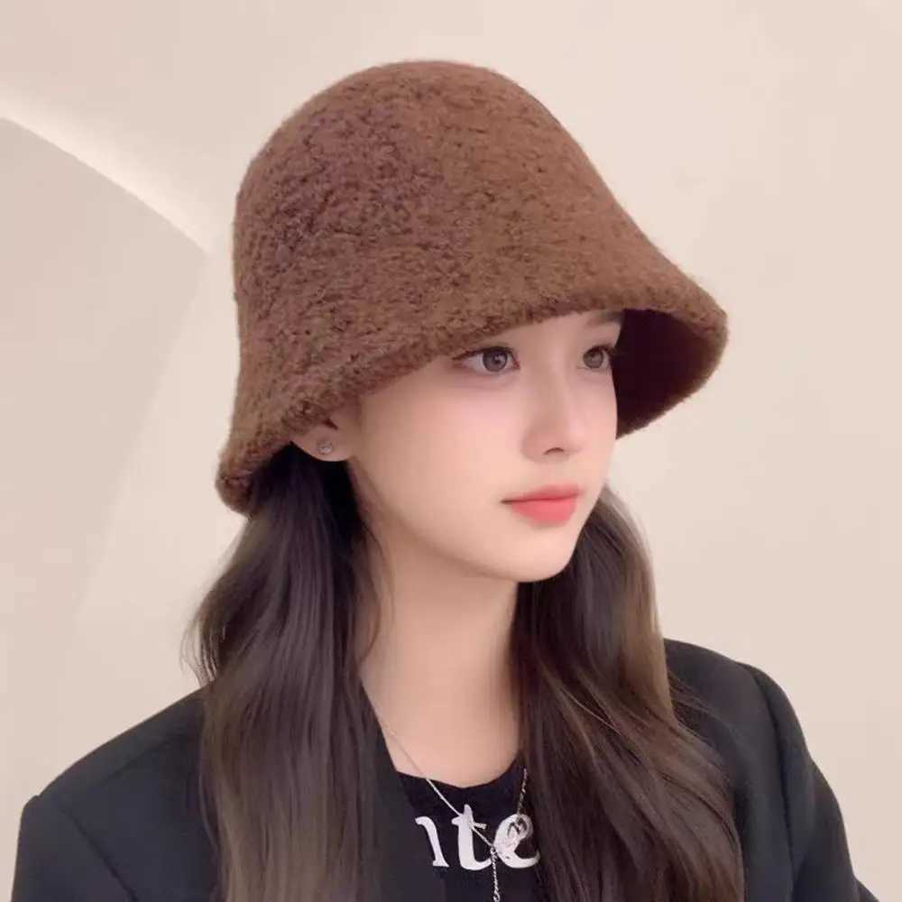 Lamb Wool Bucket Hat Classic Simple Warm Wool Lamb Fishmen Caps Fashionable Dome Hats For Women Autumn Winter Panama CapL251024