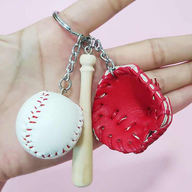 Creative Baseball Keychain Bag Charm Baseball 3-Piece Gift Set Fashionable Couple Small Gift Pendant Accessory 2025