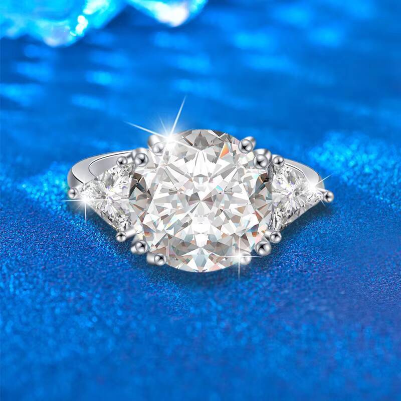 Classic Round Moissanite Ring for Women 925 Sterling Silver Party Wedding Jewelry