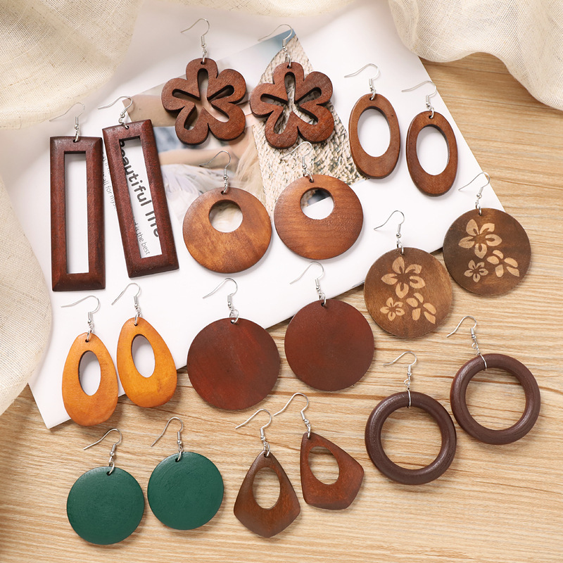 Designer earrings Autumn Winter Vintage Wooden Earrings Niche Design Exaggerated Vacation Drop Earrings for Women free shipping diamond earrings
