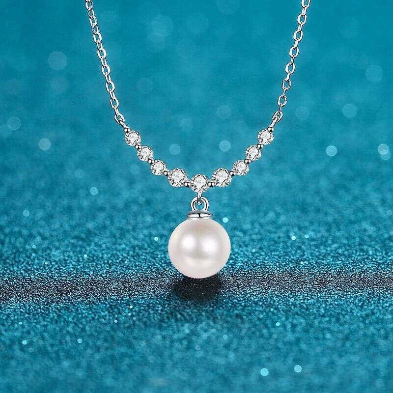 DHCollections-- XDY Pure Sier Clavicle Chain for Women 8mm Flawless Freshwater Pearl Smiley Face Moissanite Necklace