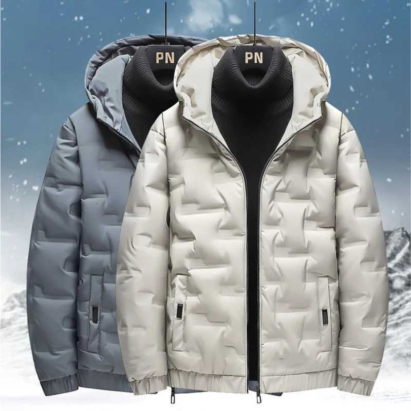 White Duck Down Jackets for Men 2025 New Autumn Winter Short White Duck Down Coat for Young Students Male Hooded Padded Coats Z251024