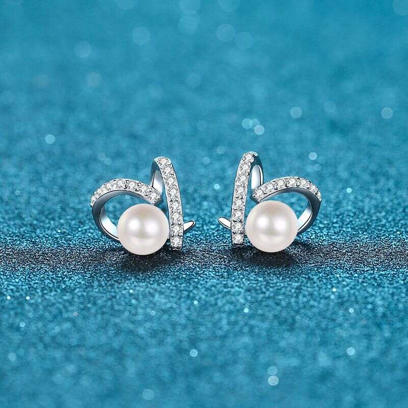 DHCollections-- Sterling Sier for Women, Online Same Style, Heart-Shaped, Flawless Freshwater Pearl Moissanite Stud Earrings