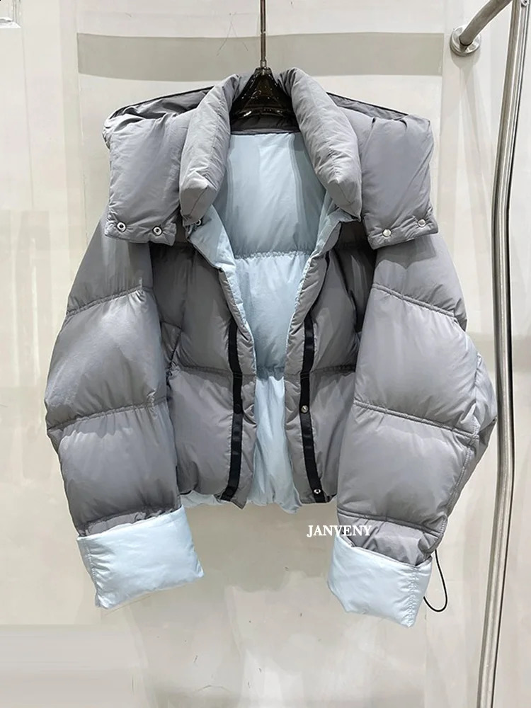 Janveny Winter Contrasting Color Hooded Cropped Puffer Jacket Women Two Sided Thickened White Duck Down Warm Bread Coat 251023