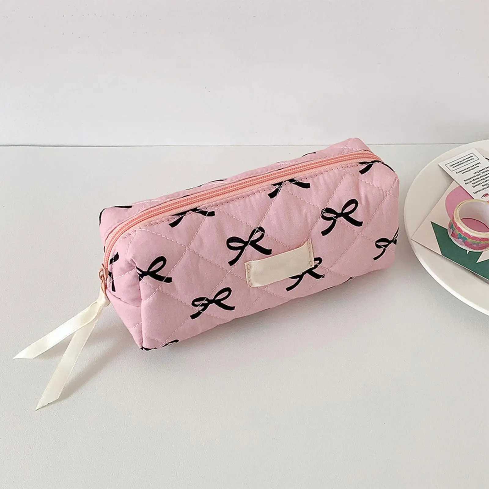 1pcs Fashion Simple Bow Women Travel Storage Bag Cute Design Girl Pencil Case Makeup Bag Retro Ladies Cosmetic BagT251024