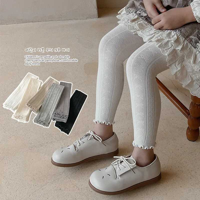 Spring Warm Girls Pants Solid Color Cotton Baby Leggings Lace Flower Skinny Pants Girl Leggings Children TrousersT251024