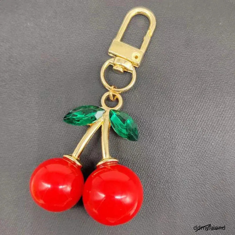 Trendy Alloy Cherry Keychain Charm Accessory Womens Bag Car Pendant Adornment Individualized Decoration For Women 240829 Ddmyfriend