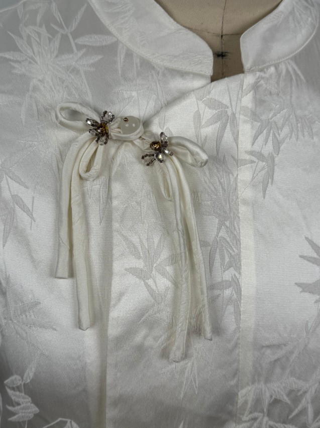 Simple, Sophisticated, Elegant, Light Luxury New Chinese Silk Vest JYM11183