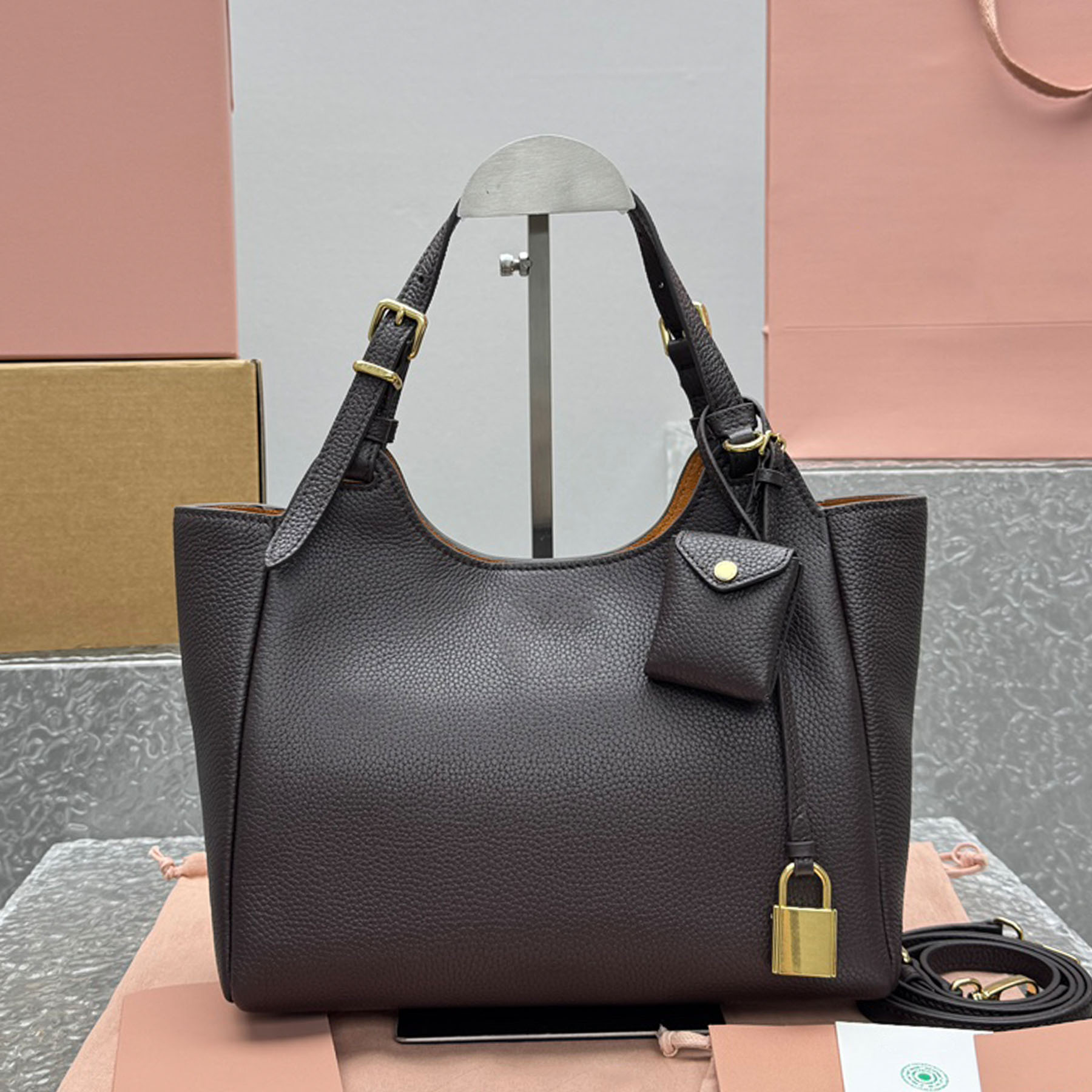 New 10A Bucket Luxury Designer Soft Genuine Leather Shoulder Cotton Gabardine Lining Handbag Golden Hardware Tote Zipper Pocket Clutch Bag Purse