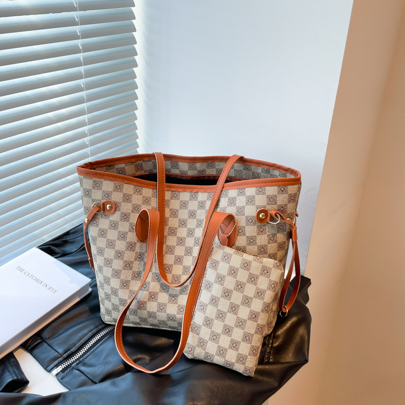 Designer free shipping Plaid tote bag women bag shoulder bag crossbody bag versatile large capacity handbag Tear-resistant