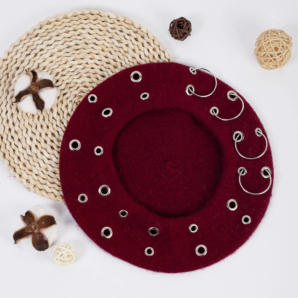 Women Beret Warm Knitted Winter Thickened Slouchy Pumpkin Hat British Retro Beanie Ladies Fashion Autumn Fall Outerwear 251023