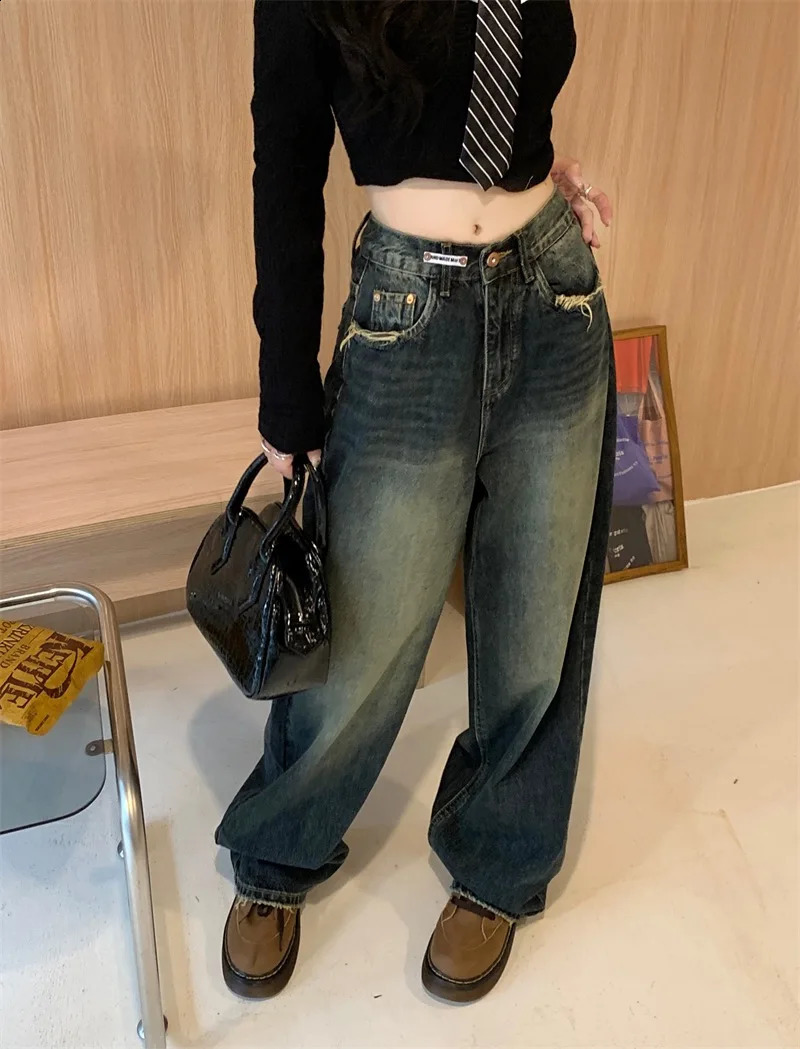 Womens Harajuku Style Loose Wide Leg Jeans Autumn Winter Street Fashion Retro Straight Loose Denim Trousers 251023