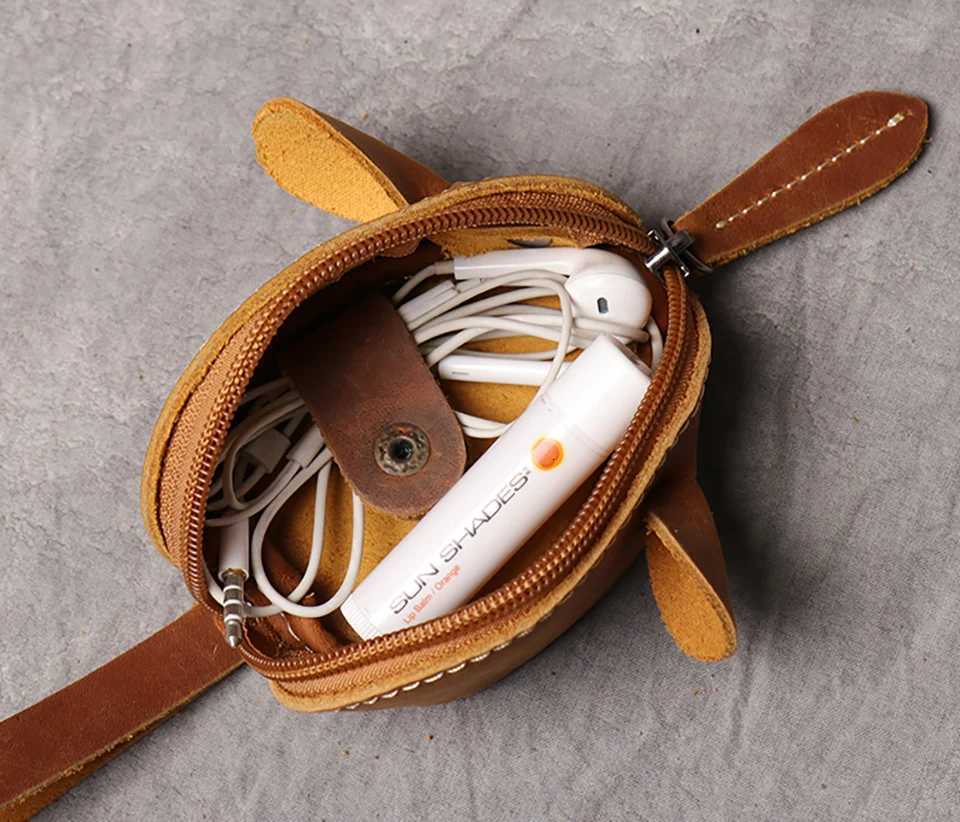 ZRCX Genuine Leather Small Coin Purse Creative Lovely Rat Zipper Key Case Men Women Portable Key Wallets Childrens Key Bags Z251023