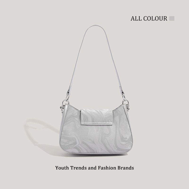 Luxury Brand Designer Bag Niche Design Underarm Women's Bag Fashion Trend High-Value Crossbody Bag Aesthetic Casual Personality Light Luxury Hand