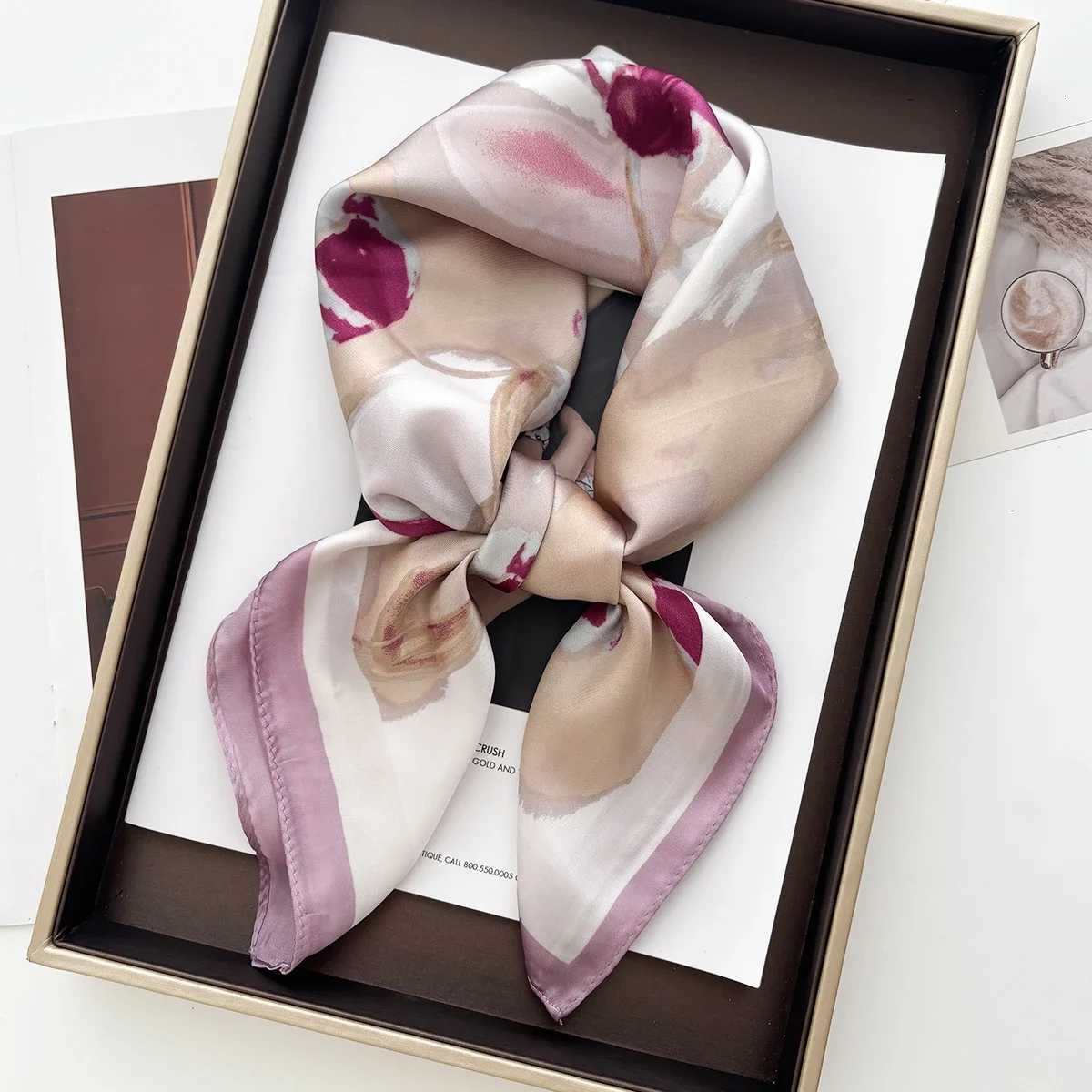 Luxury Soft Satin Print Square Scarf Wen Neckerchief Spring Hair Band Foard Bandana Echarpe Tie Shl Wrs Y251024